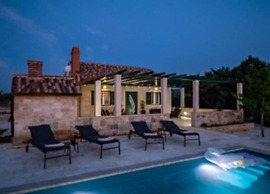 Holiday Home Bračuta