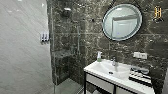 Harris Tashkent