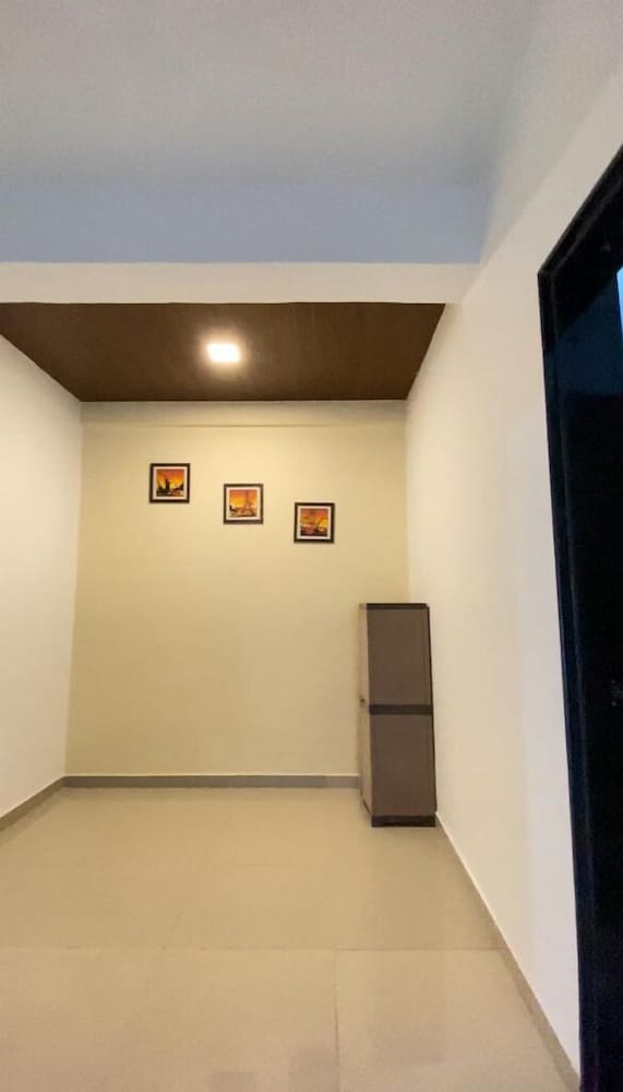 Utopia By Joy Suites