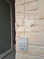 Mae Apulian Rooms