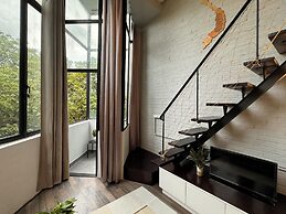 The Little Hanoi