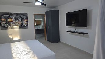 El Colibri Hotel