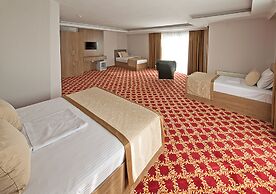 Lion City Otel
