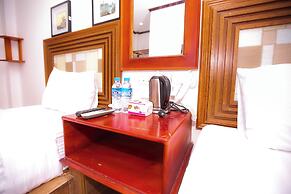 Ruby Riverside Hotel & Hostel