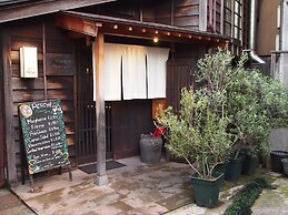 Rashiku Kanazawa