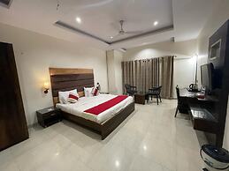 Hotel Ranjeet - Akola