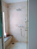 Alpine GLX Deluxe Suite