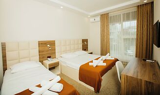 Hotel City