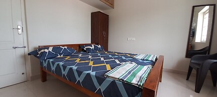 Shantham Service Apartments Indumangar