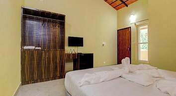 Lazo Areca Resort
