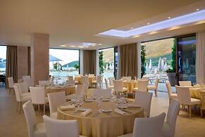 Palmon Bay Hotel & Spa