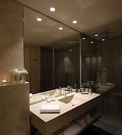 Palmon Bay Hotel & Spa