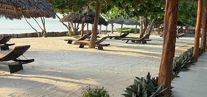 MANOLO Beach Resort