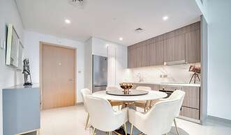 Ultimate One Bedroom with Private Beach Access