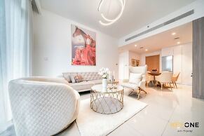 Ultimate One Bedroom with Private Beach Access