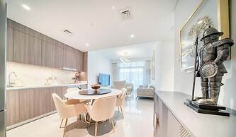 Ultimate One Bedroom with Private Beach Access