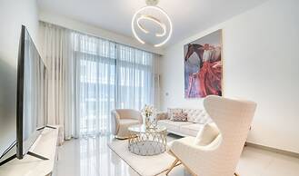 Ultimate One Bedroom with Private Beach Access