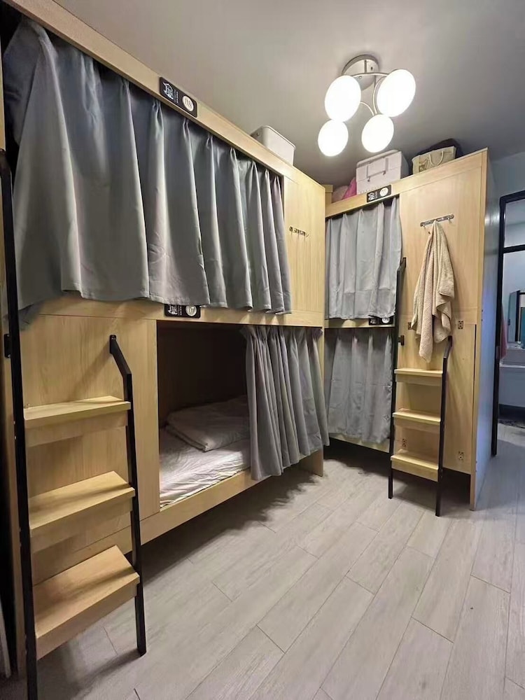 First Villa Life Hostel