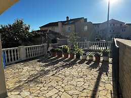 Villa Klisovic