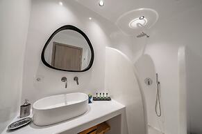 ACL'L Luxury Suites