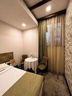 EVN Boutique Hotel