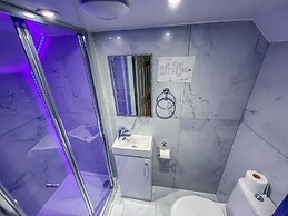 No. Twenty Hotel & Bar