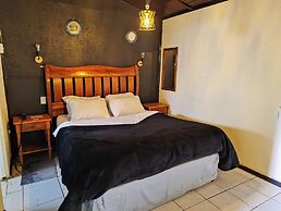 HOTEL ATAJO