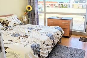 Sunny Beach Retreat for Two