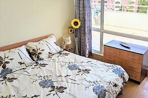Sunny Beach Retreat for Two