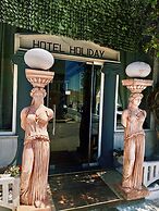 Hotel Holiday