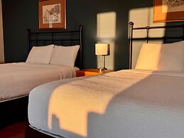 Stone Willow Inn