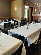Stone Willow Inn