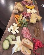 Stone Willow Inn