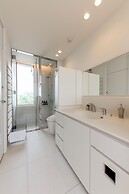 VILLA ORCHID
