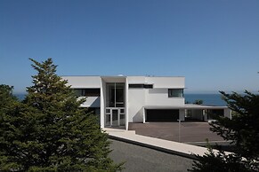VILLA ORCHID