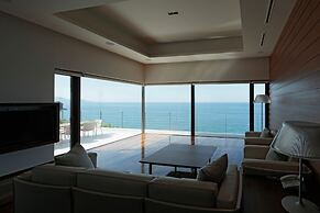 VILLA ORCHID