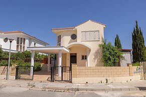 Chelidonia Larnaca Seafront Villa