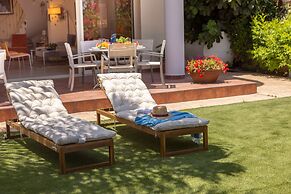 Chelidonia Larnaca Seafront Villa