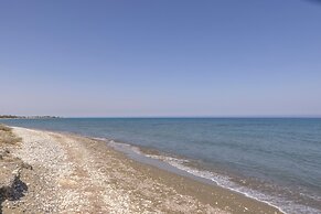 Chelidonia Larnaca Seafront Villa