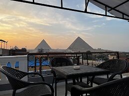 pyramids gate hotel