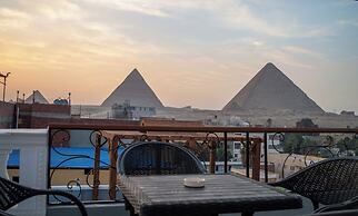 pyramids gate hotel