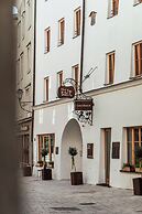 the salt townhouse