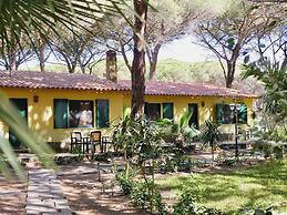 Residence with swimming-pool in Arborea