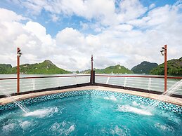Amanda Luxury Cruise