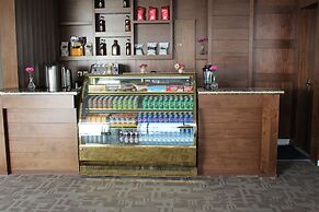 Pestana Hotel & Suites 3