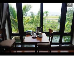 A Thia Homestay