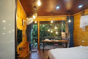 A Thia Homestay