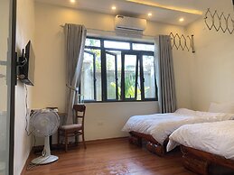 A Thia Homestay