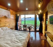A Thia Homestay