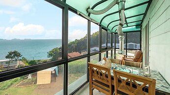 Ganghwa White Stone Pension